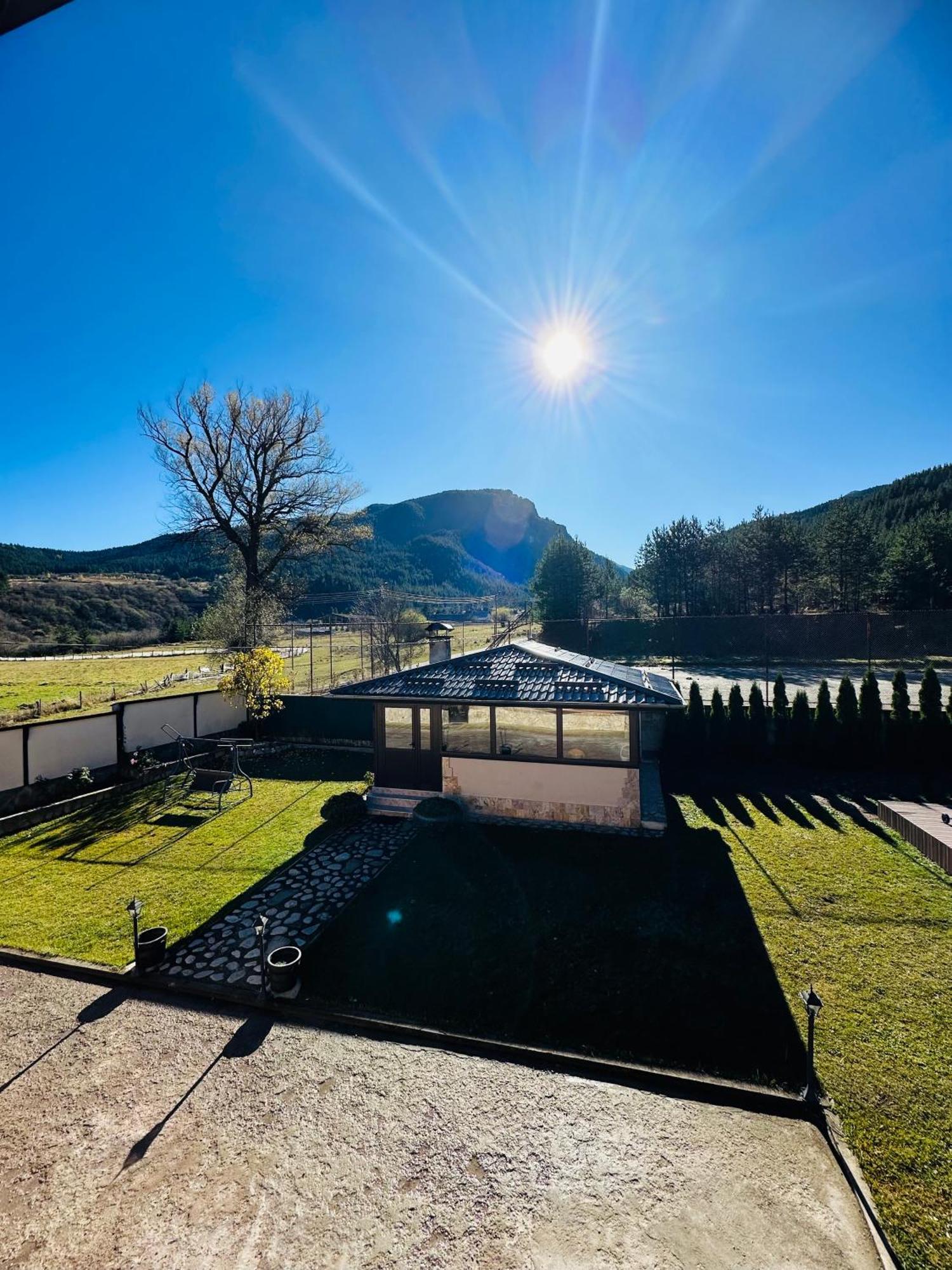 Villa Paradise Beli Iskar Exteriör bild